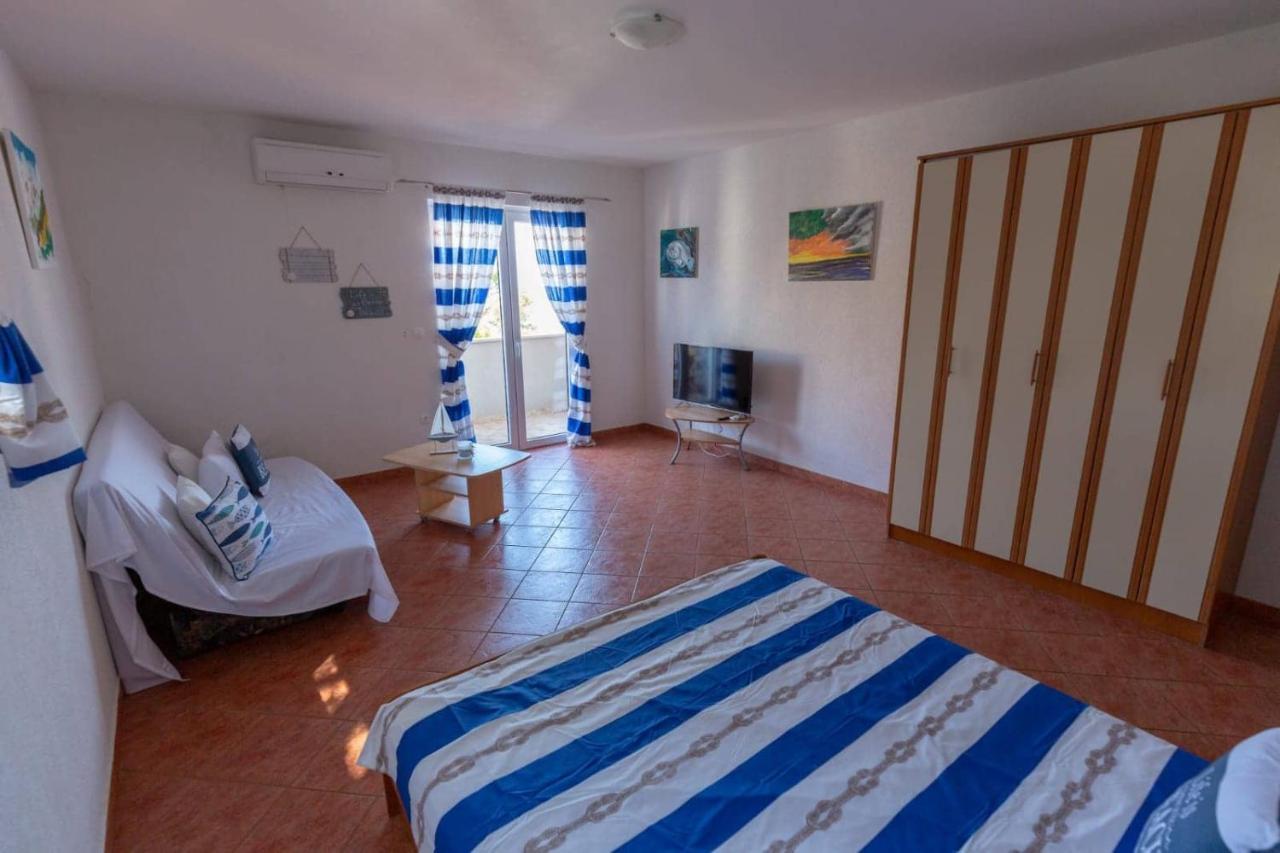 Apartments Elena Tučepi Εξωτερικό φωτογραφία