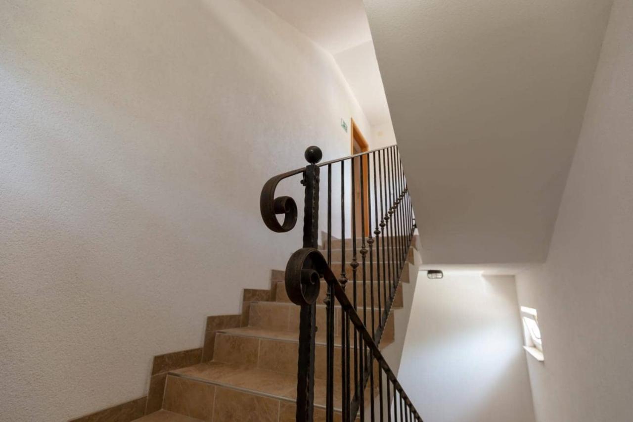 Apartments Elena Tučepi Εξωτερικό φωτογραφία