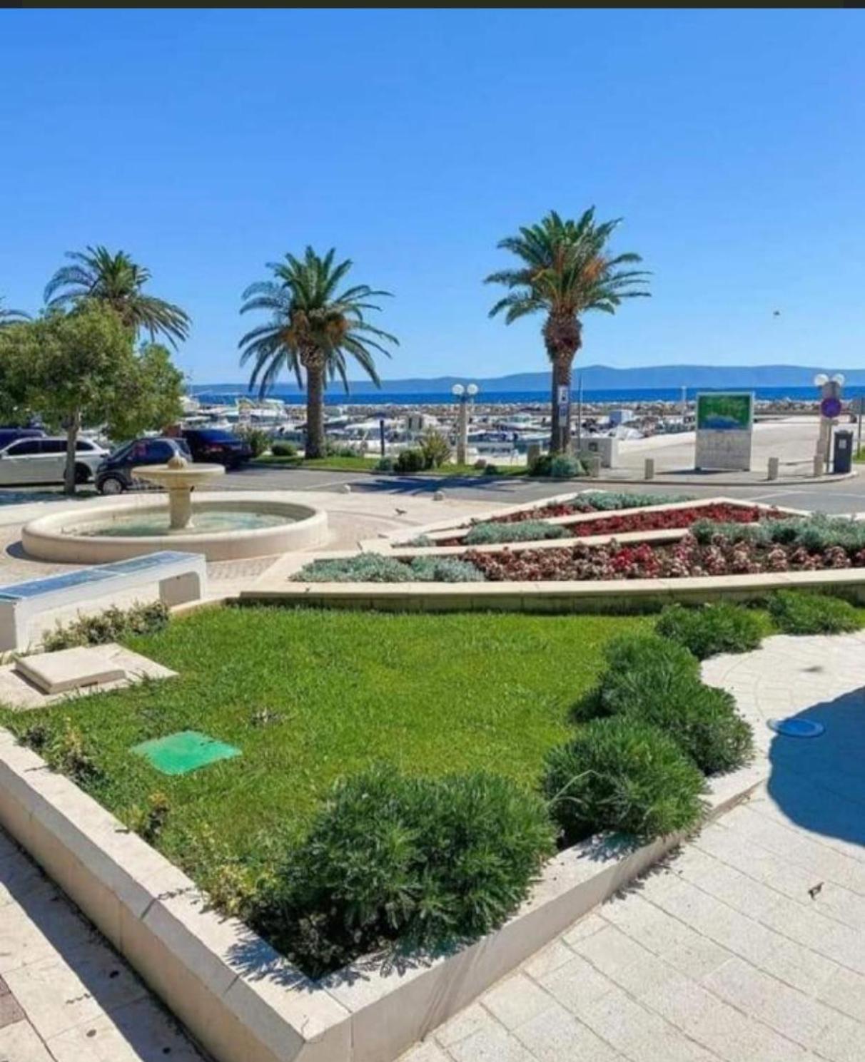 Apartments Elena Tučepi Εξωτερικό φωτογραφία